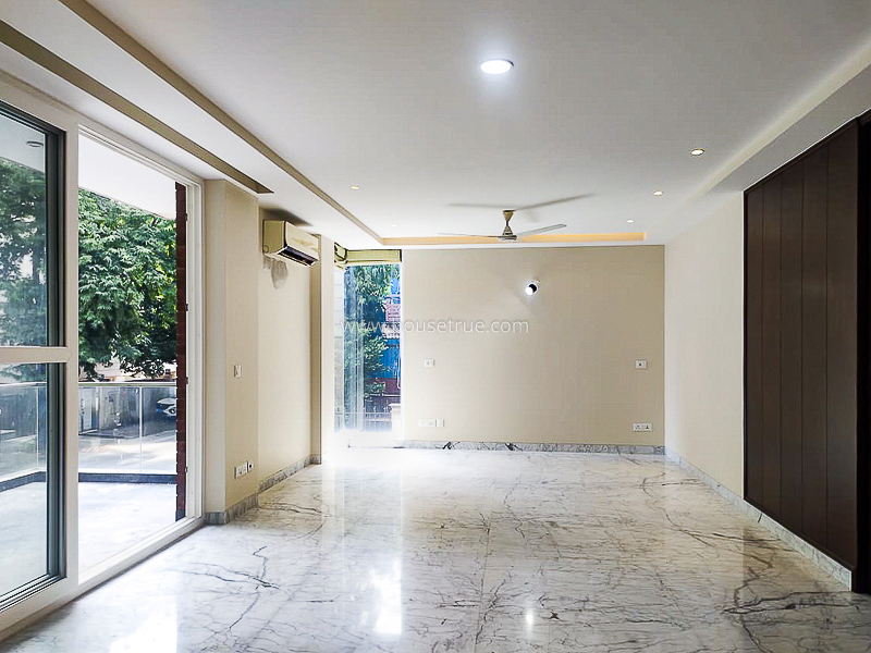 4 BHK Flat For Rent in Vasant Vihar