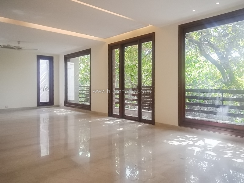 4 BHK Flat For Rent in Vasant Vihar