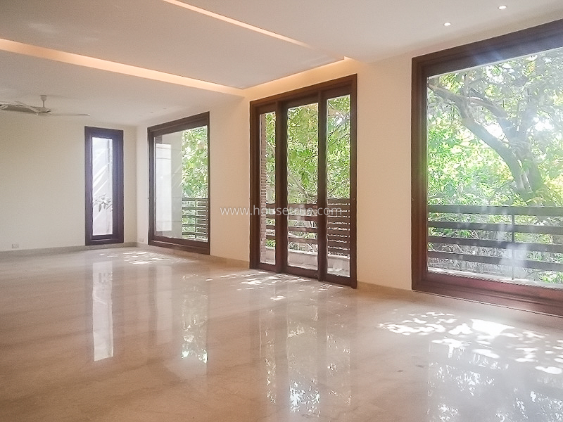 4 BHK Flat For Rent in Vasant Vihar
