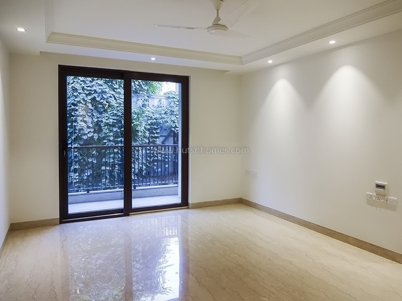 4 BHK Flat For Rent in Vasant Vihar