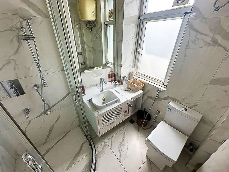 4 BHK Flat For Rent in Safdarjung Development Area