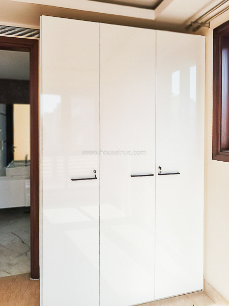 4 BHK Flat For Rent in Vasant Vihar