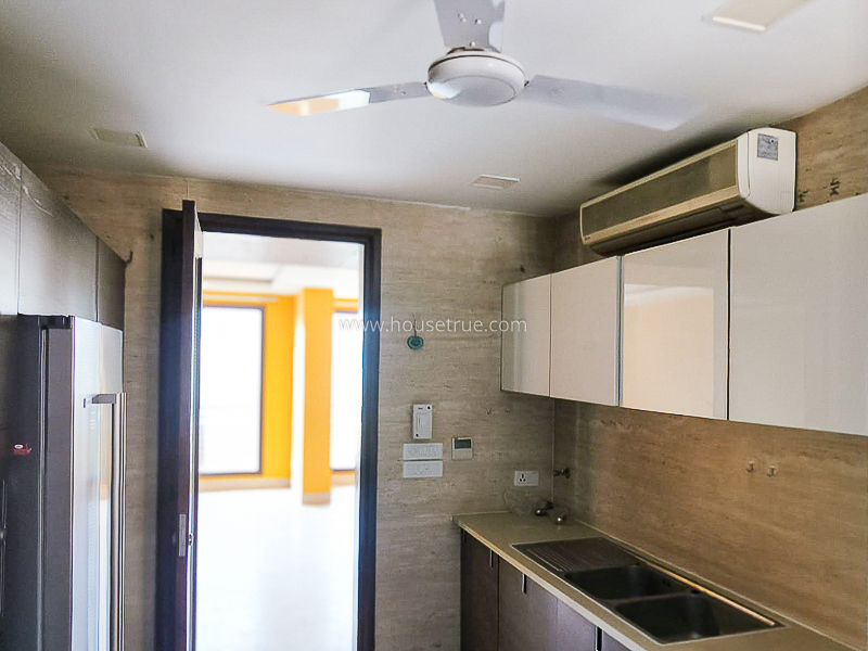 4 BHK Flat For Rent in Vasant Vihar