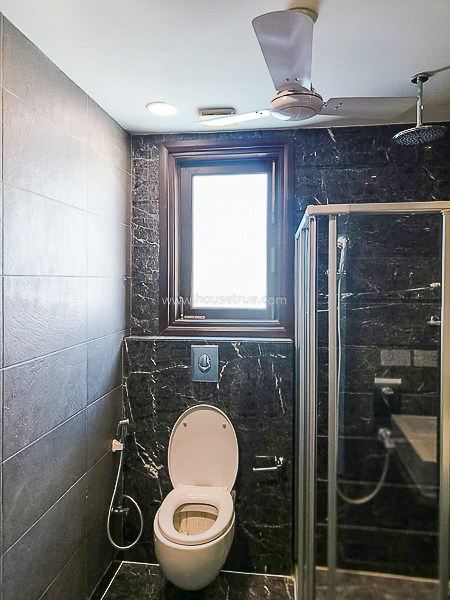 4 BHK Flat For Rent in Vasant Vihar