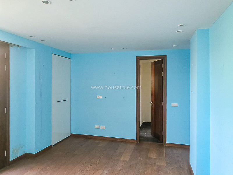 4 BHK Flat For Rent in Vasant Vihar