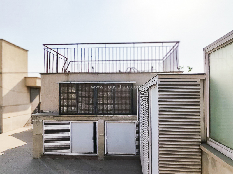 4 BHK Flat For Rent in Vasant Vihar