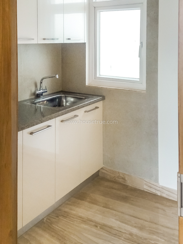5 BHK Duplex For Rent in Anand Niketan