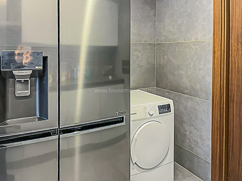 4 BHK Flat For Rent in Green Park Extension