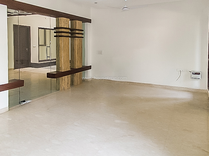 4 BHK Triplex Property For Rent in Anand Niketan