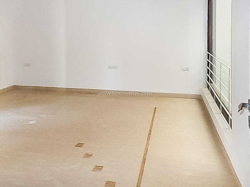 4 BHK Triplex Property For Rent in Anand Niketan
