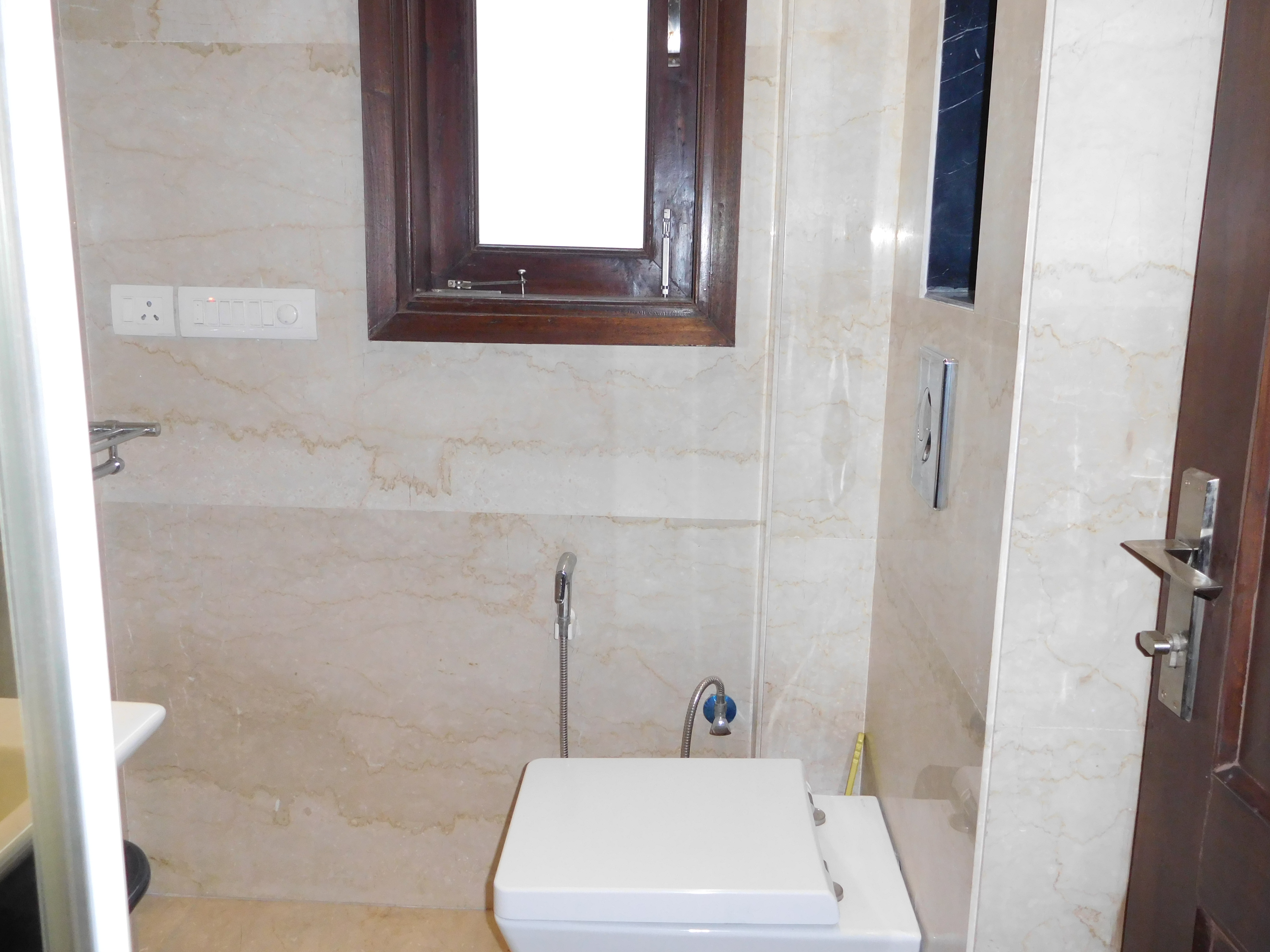 4 BHK Flat For Rent in Anand Niketan