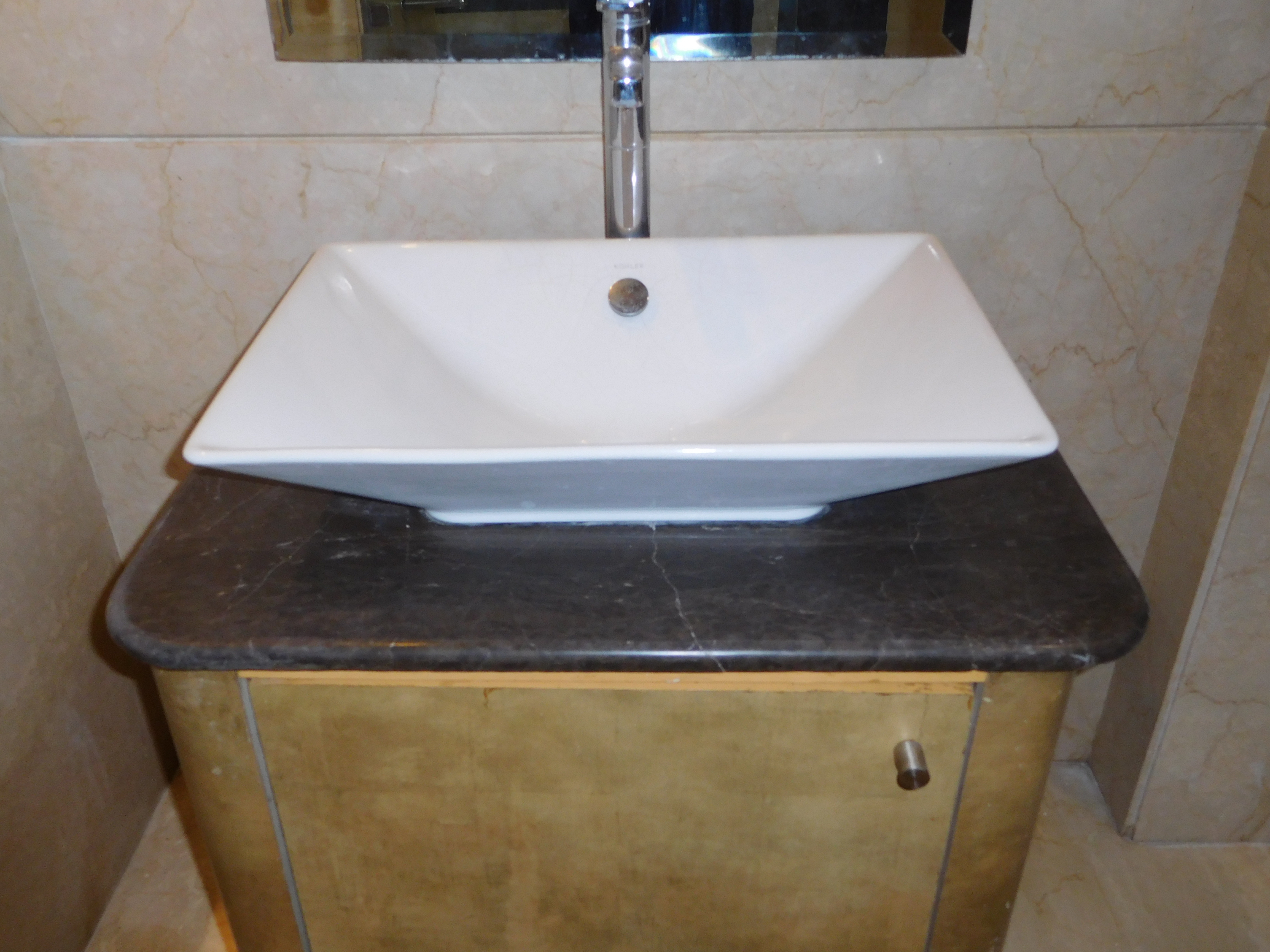 4 BHK Flat For Rent in Anand Niketan