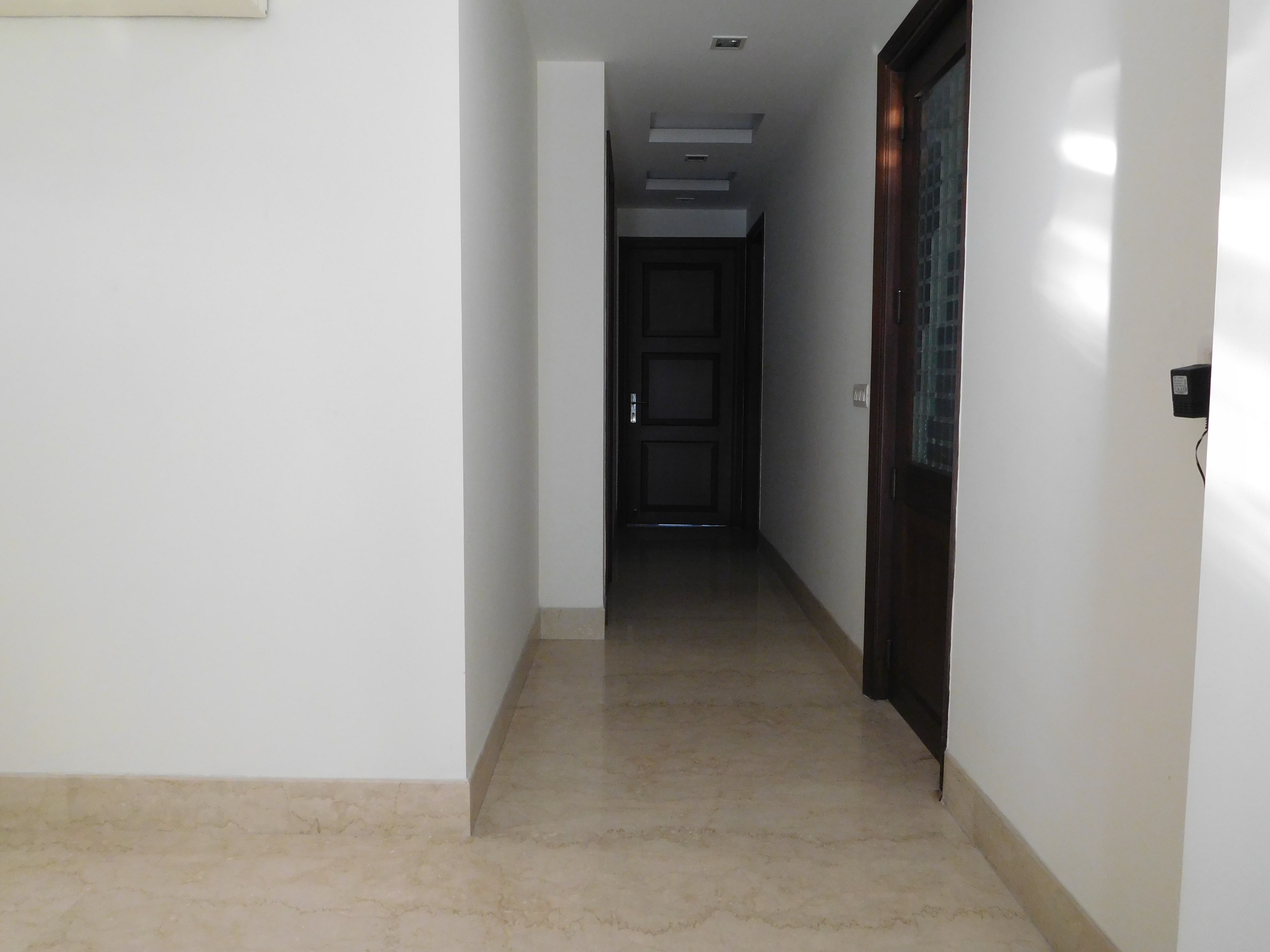 4 BHK Flat For Rent in Anand Niketan