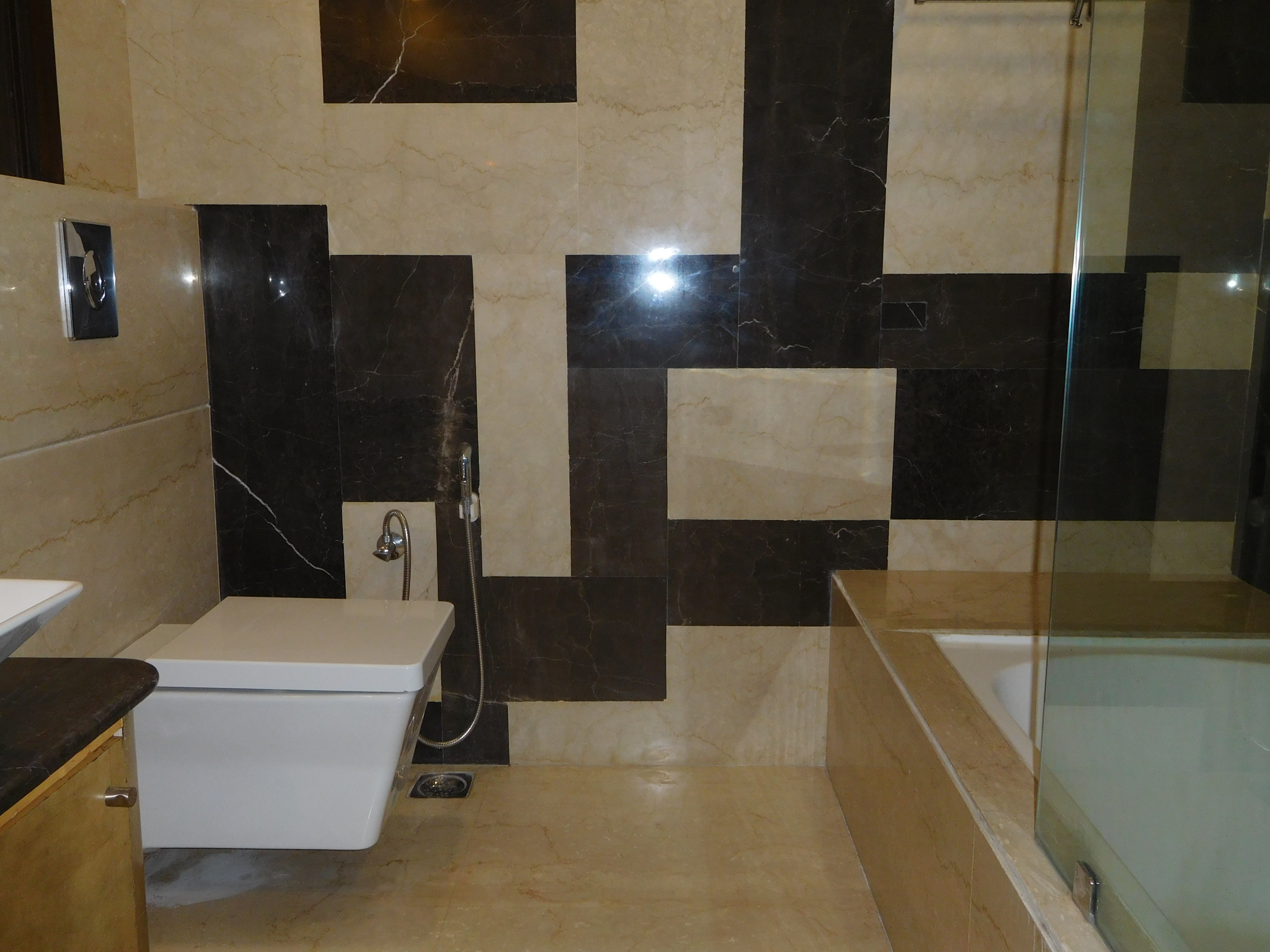 4 BHK Flat For Rent in Anand Niketan
