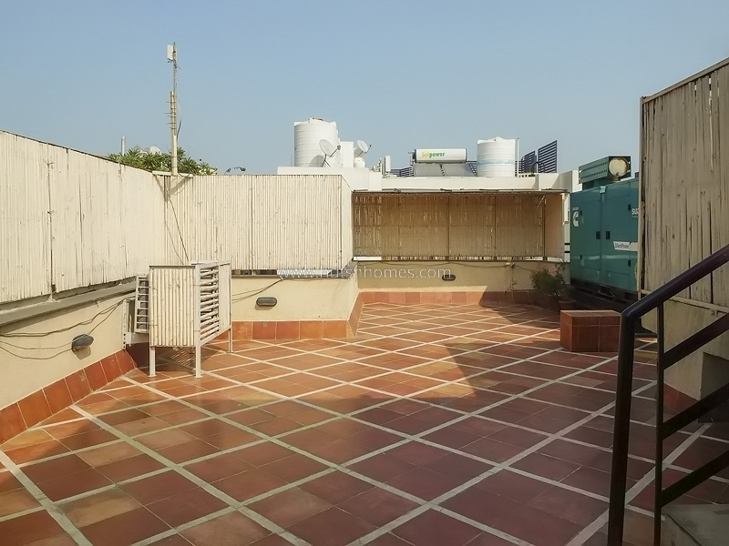4 BHK Flat For Rent in Anand Niketan
