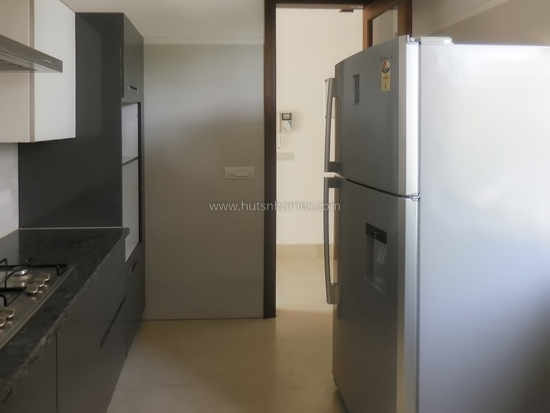 4 BHK Flat For Rent in Anand Niketan