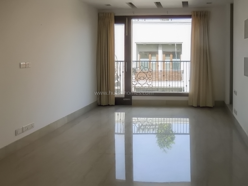 4 BHK Flat For Rent in Anand Niketan