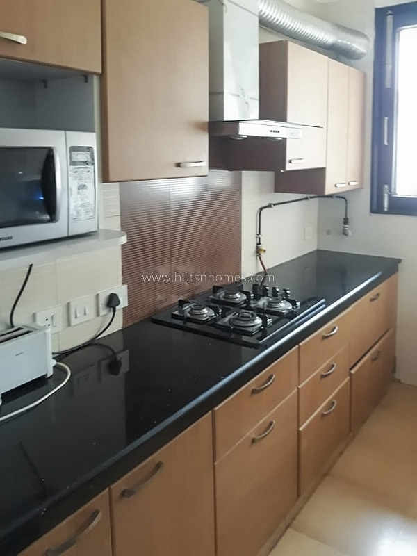 2 BHK Flat For Rent in Defence Colony