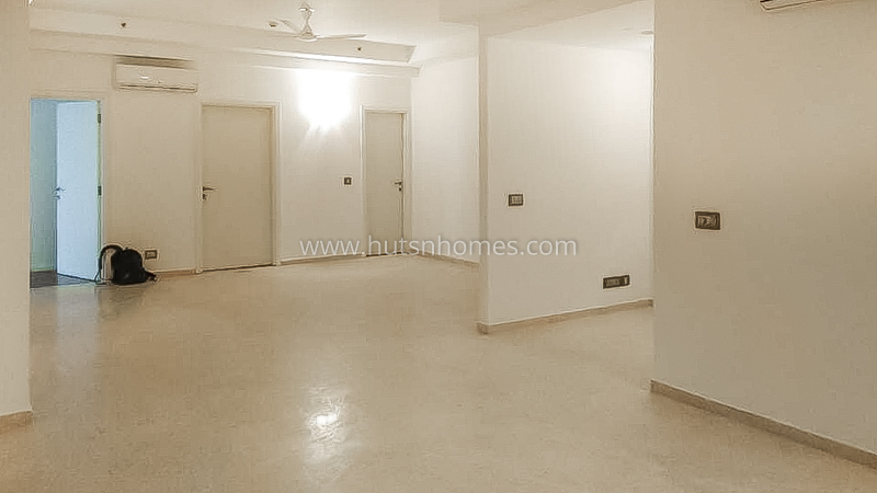 4 BHK Condo For Rent in Golf Course Road