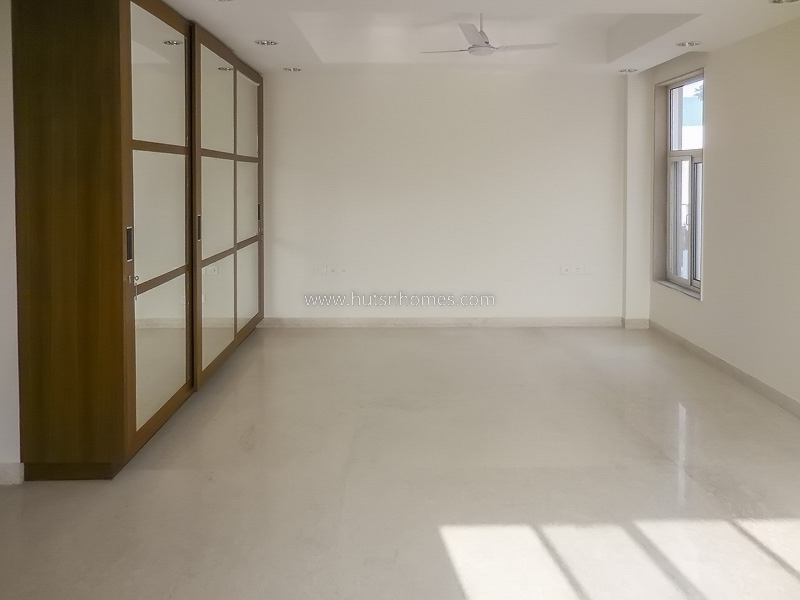 3 BHK Flat For Rent in Anand Niketan