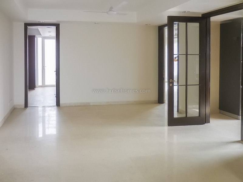 3 BHK Flat For Rent in Anand Niketan