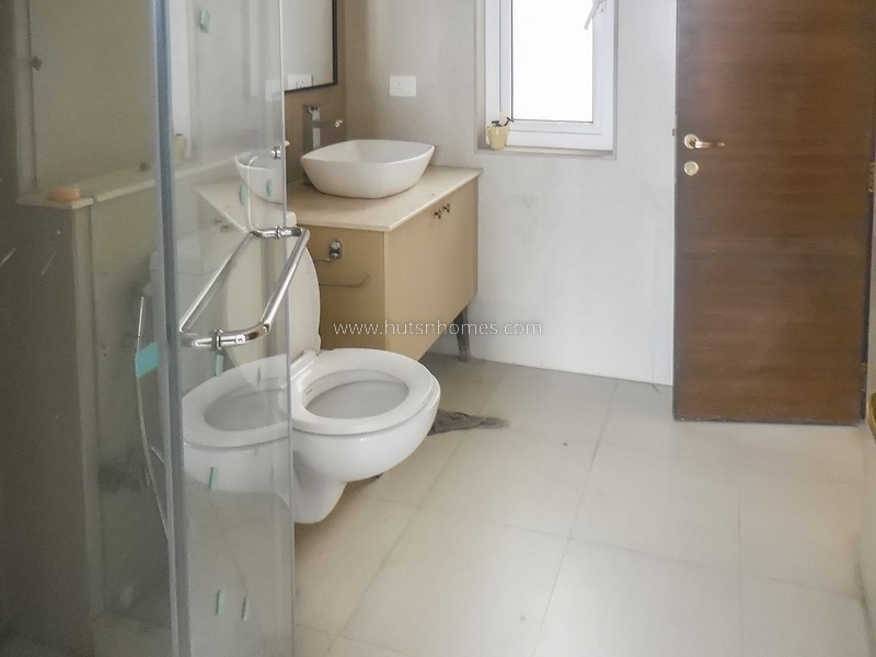 3 BHK Flat For Rent in Anand Niketan