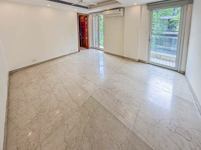 3 BHK Builder Floor For Rent in Defence Colony