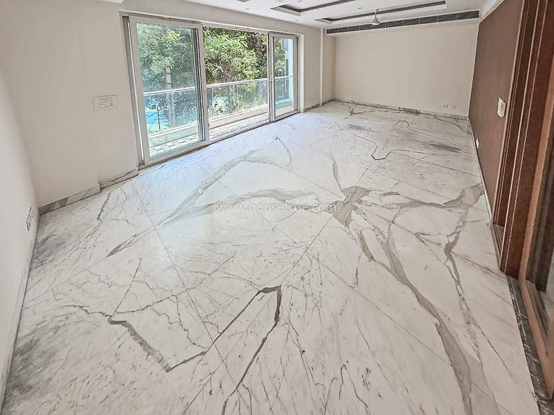 3 BHK Builder Floor For Rent in Defence Colony