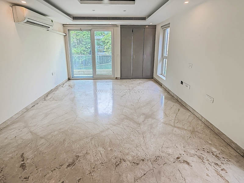 3 BHK Builder Floor For Rent in Defence Colony