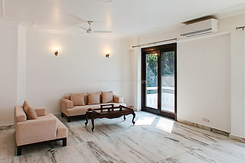 4 BHK Flat For Rent in Defence Colony