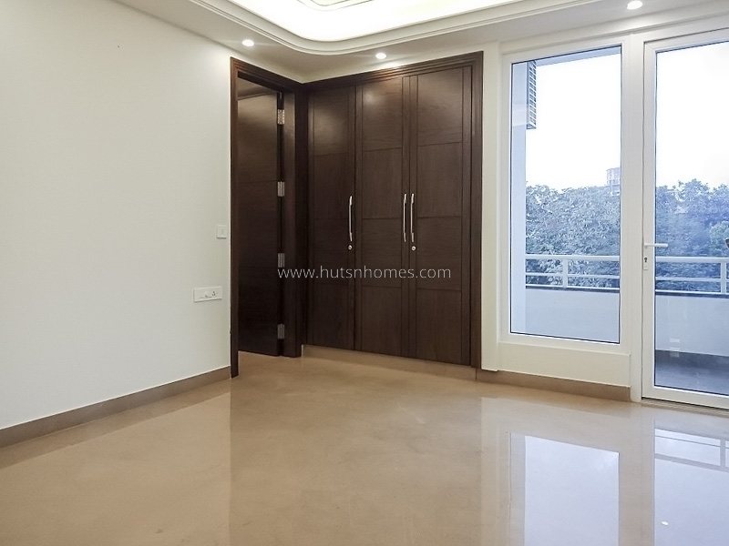 3 BHK Builder Floor For Rent in Vasant Vihar