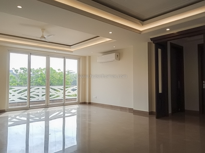 3 BHK Flat For Rent in Vasant Vihar