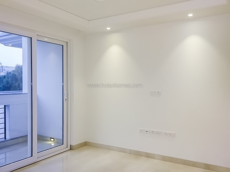 4 BHK Builder Floor For Rent in Vasant Vihar